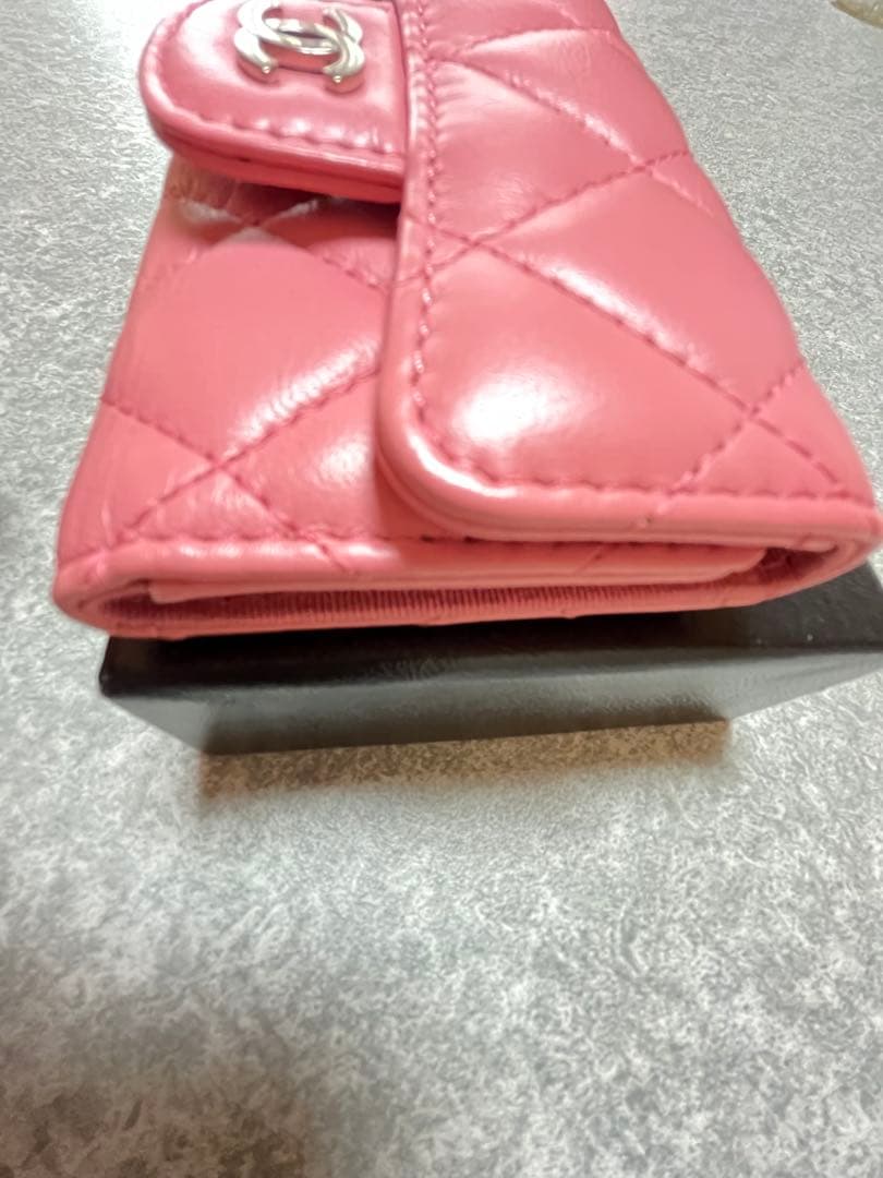 CHANEL (シャネル) マトラッセシルバー金具 6連 キーケース ピンク