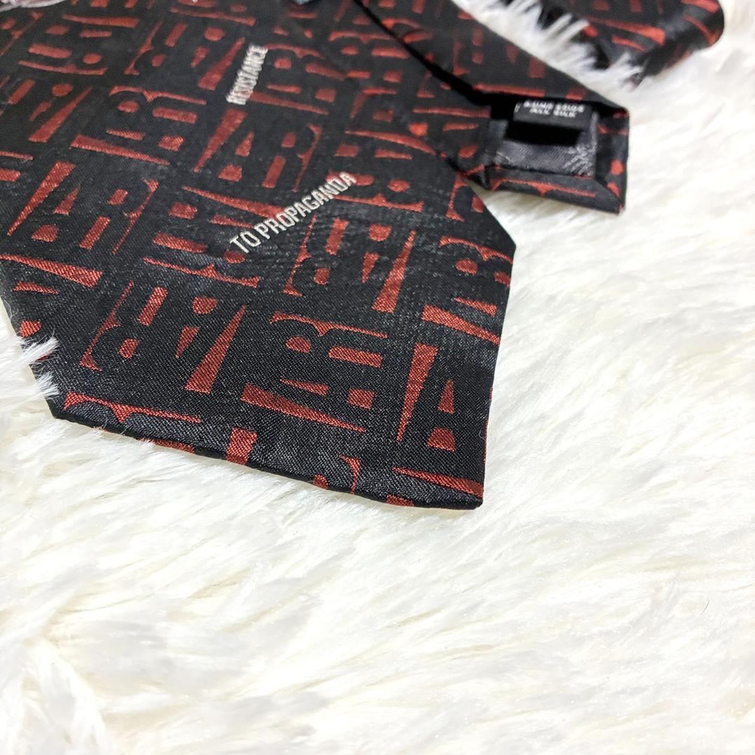 美品！Vivienne Westwood シルクネクタイ 総柄ロゴ