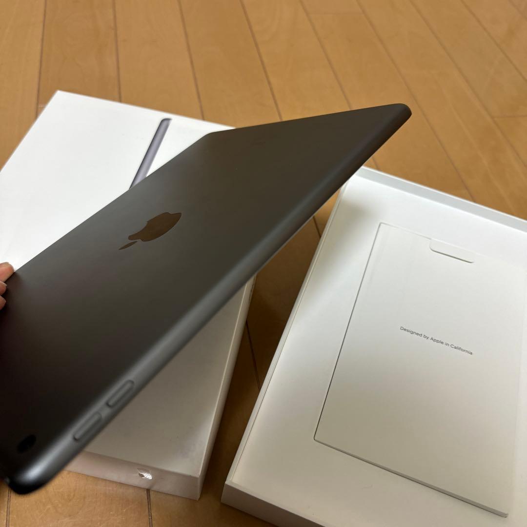 B*O様 Apple iPad (第9世代) 64GB スペースグレー