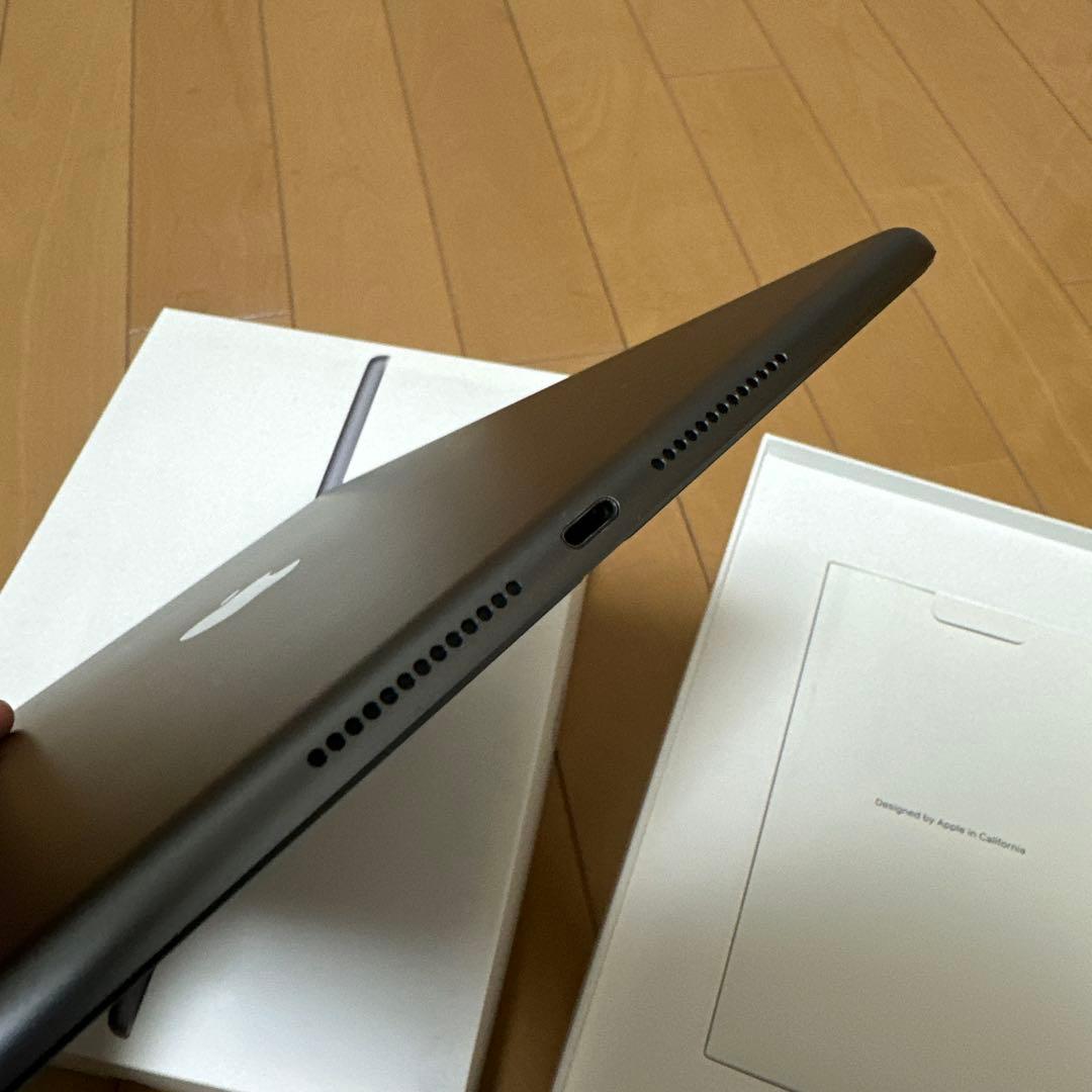 B*O様 Apple iPad (第9世代) 64GB スペースグレー