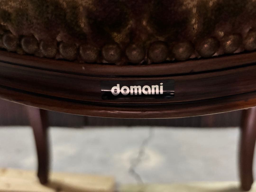 N2279 カリモク　ドマーニ　金華山　ルイ15世　鋲打ち　ダイニングチェア