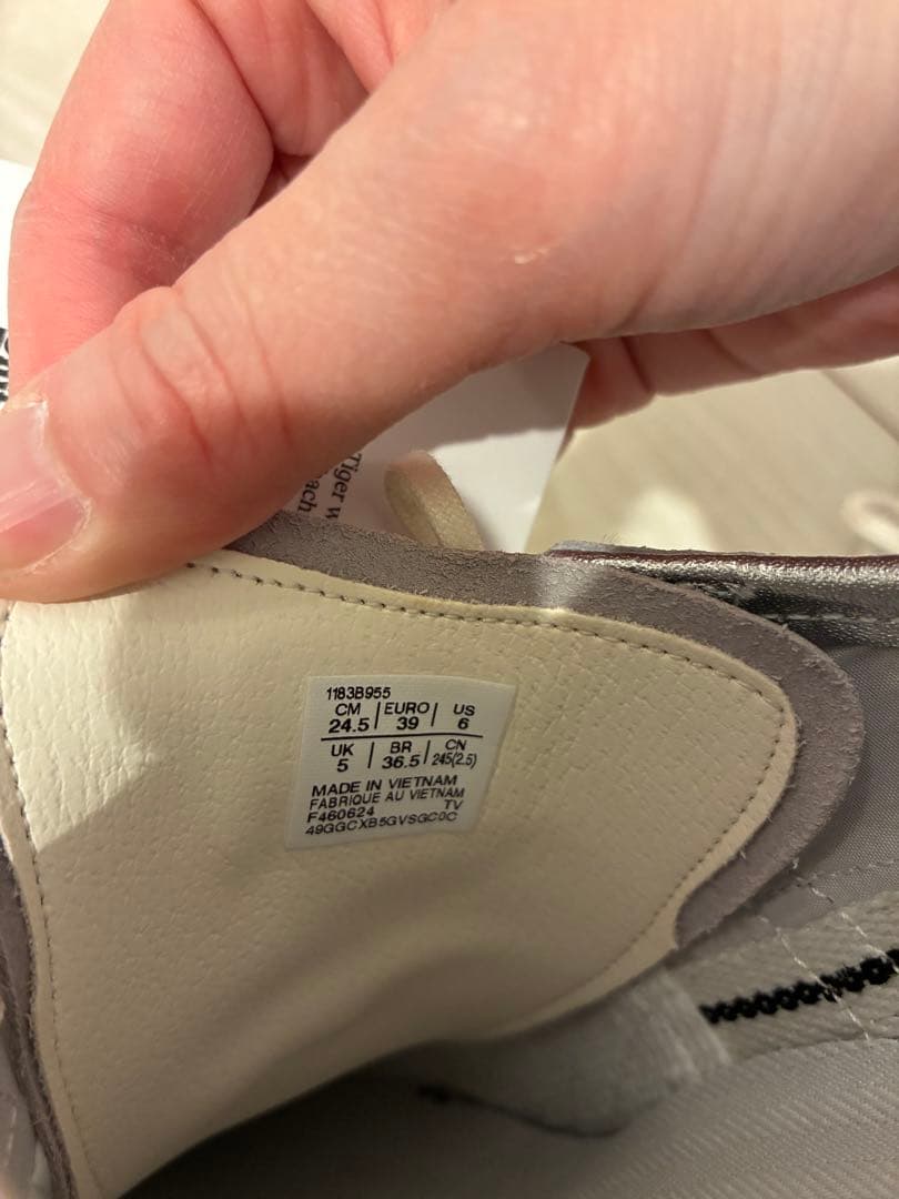 Onitsuka Tiger MEXICO 66 SD シルバー