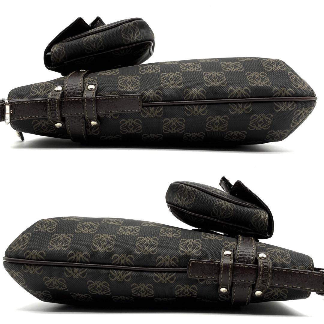 美品 ロエベ ショルダーバッグ リピートアナグラム ポーチ付 斜め掛け 黒 茶