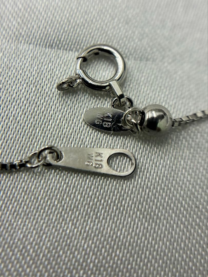 定番品:K18WGチェーンネックレス　45㌢ 0.7㍉幅