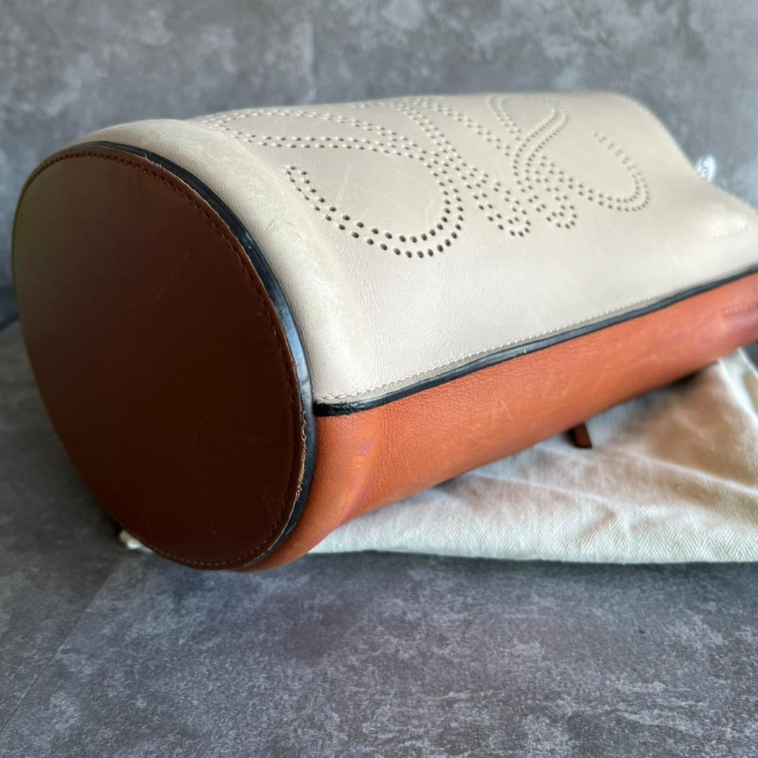 ⭐️LOEWE⭐️ロエベ ゲートバケット アナグラム パンチング ショルダー