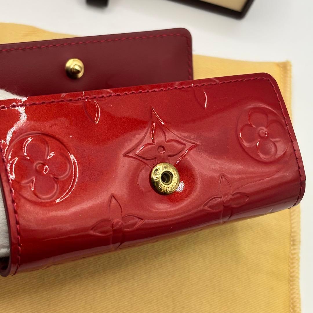 ルイヴィトン☆モノグラム ヴェルニ ミュルティクレ4 キーケース　美品