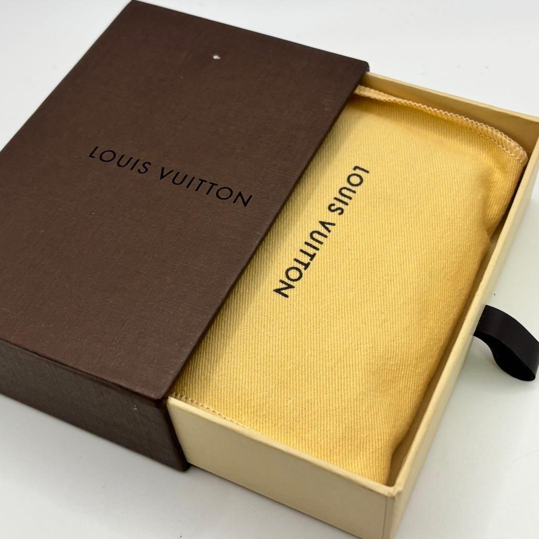 ルイヴィトン☆モノグラム ヴェルニ ミュルティクレ4 キーケース　美品