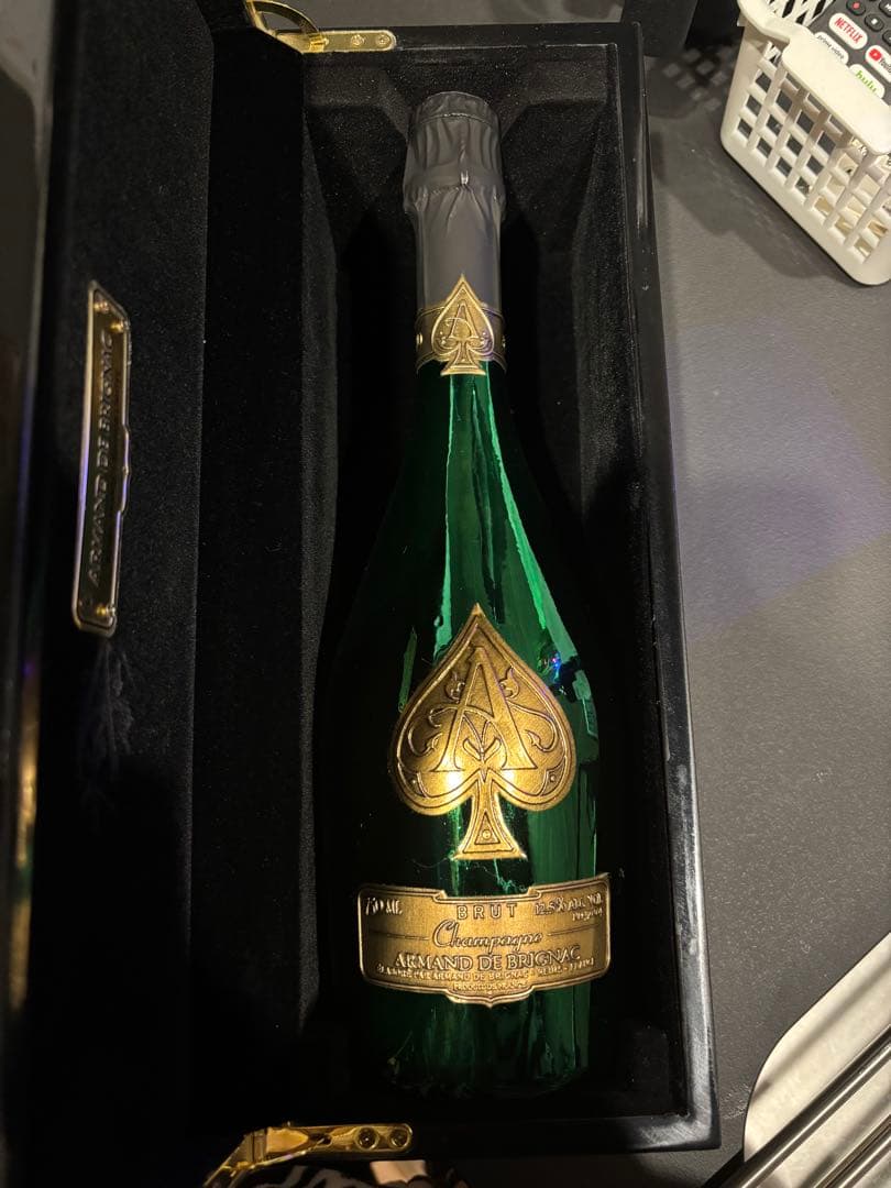 値下げ Armand de Brignac 2013 緑色ボトル 専用ボックス付