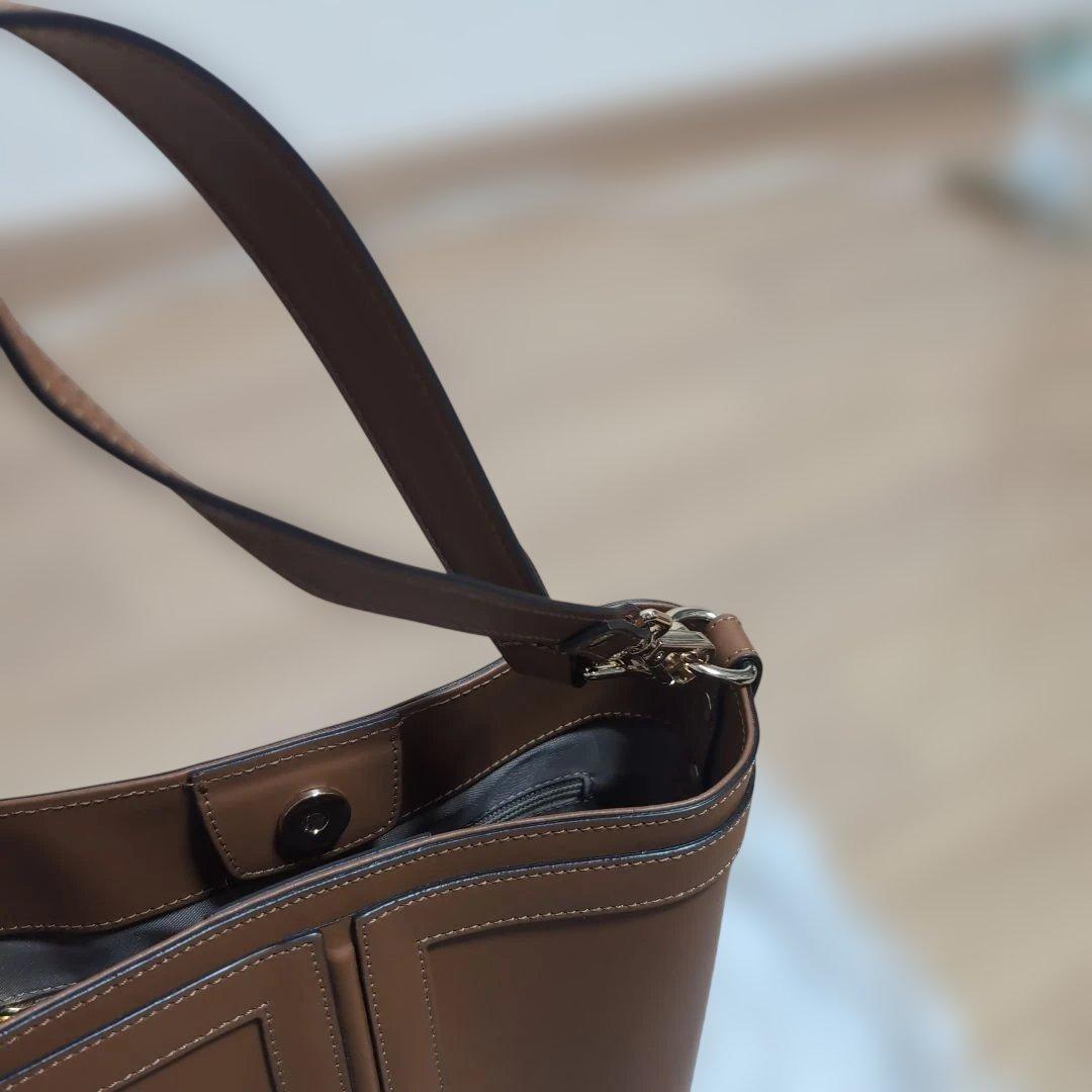 GIANNINOTAROワンショルダーバッグ