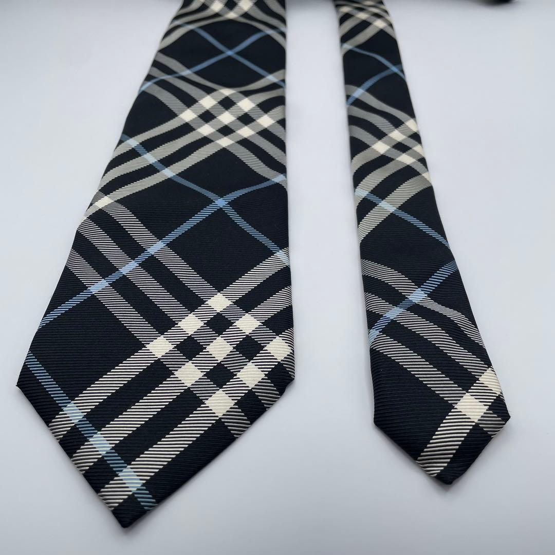 ✨極美品✨BURBERRY ネクタイ 廃盤モデル ノバチェック 刺繍 定番