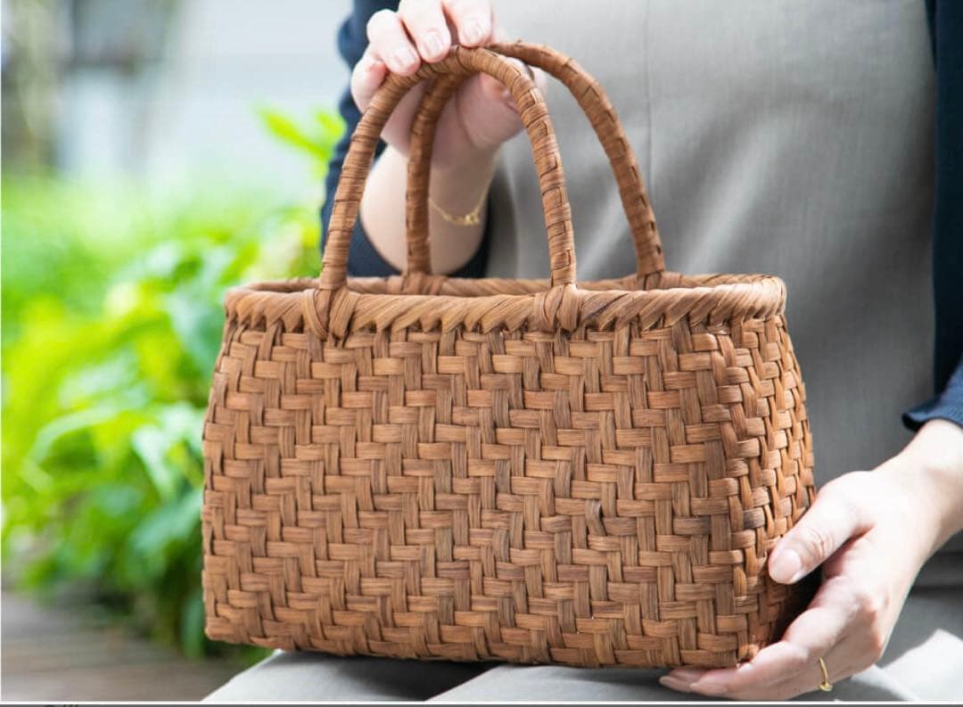 新品　山葡萄　かごバッグ　網代編み