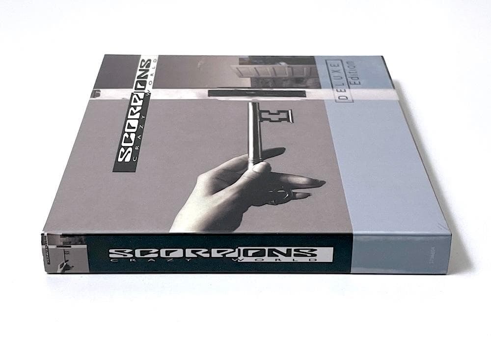 新品未開封 廃盤 2枚組 CD+DVD スコーピオンズ クレイジー・ワールド