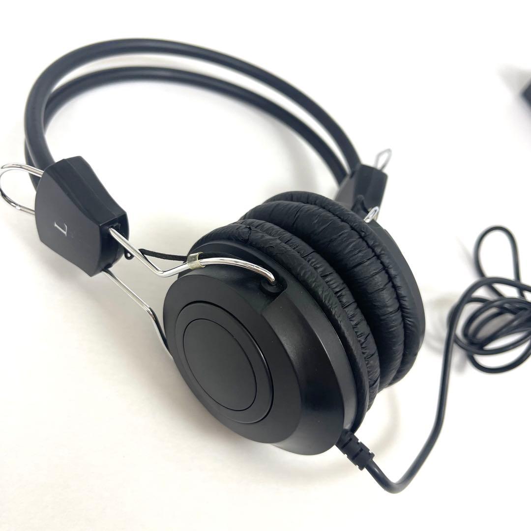 KORG B2 88鍵電子ピアノ 白 2021年製 （譜面台・ヘッドホン付）