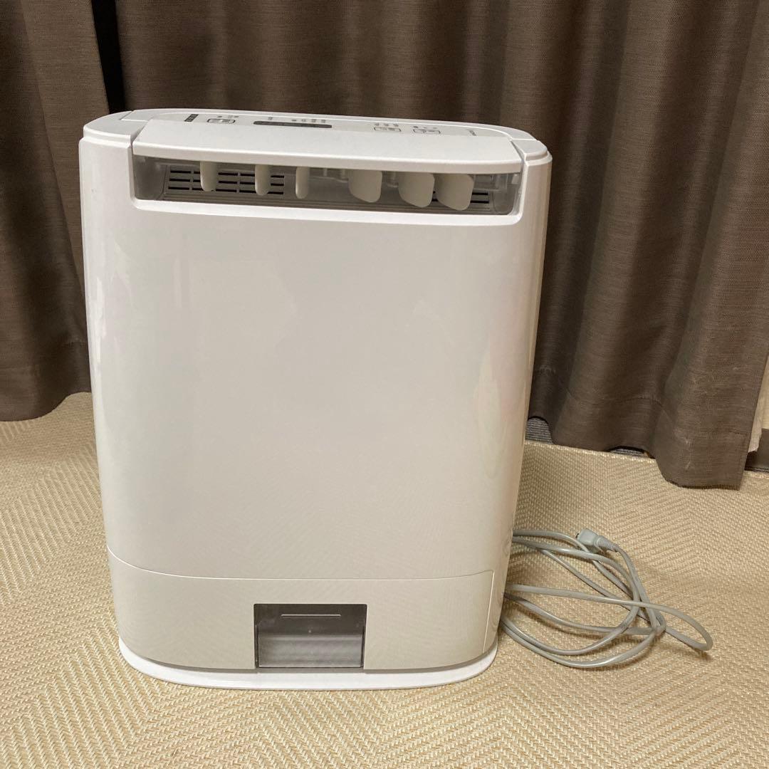 ひろたろう様Panasonic 21年製衣類乾燥除湿機F-YZU60 説明書付き