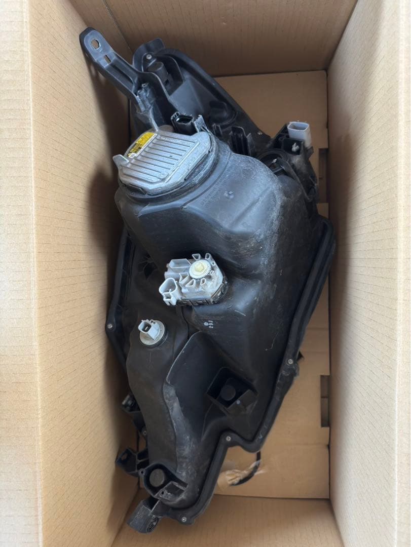 マークXライト左右