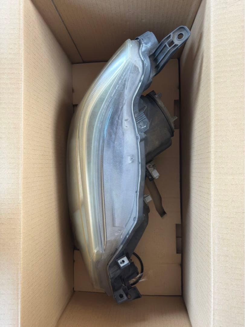 マークXライト左右