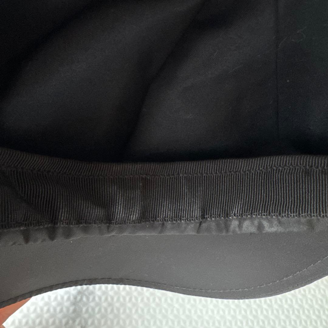 PRADA ブラックナイロンキャスケット L レディース