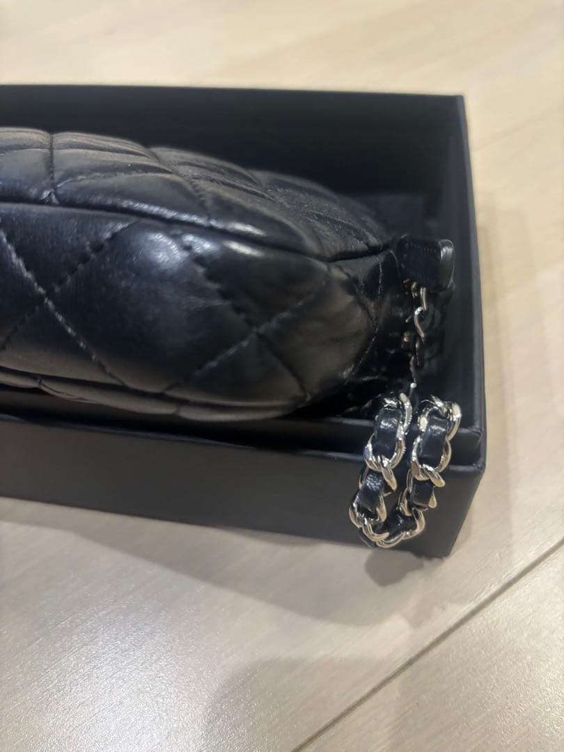 CHANEL シャネル マトラッセ　Cウォレットポーチ