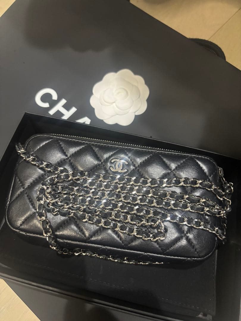 CHANEL シャネル マトラッセ　Cウォレットポーチ