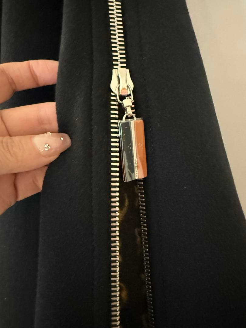 新品未使用 LOUIS VUITTONケープコート