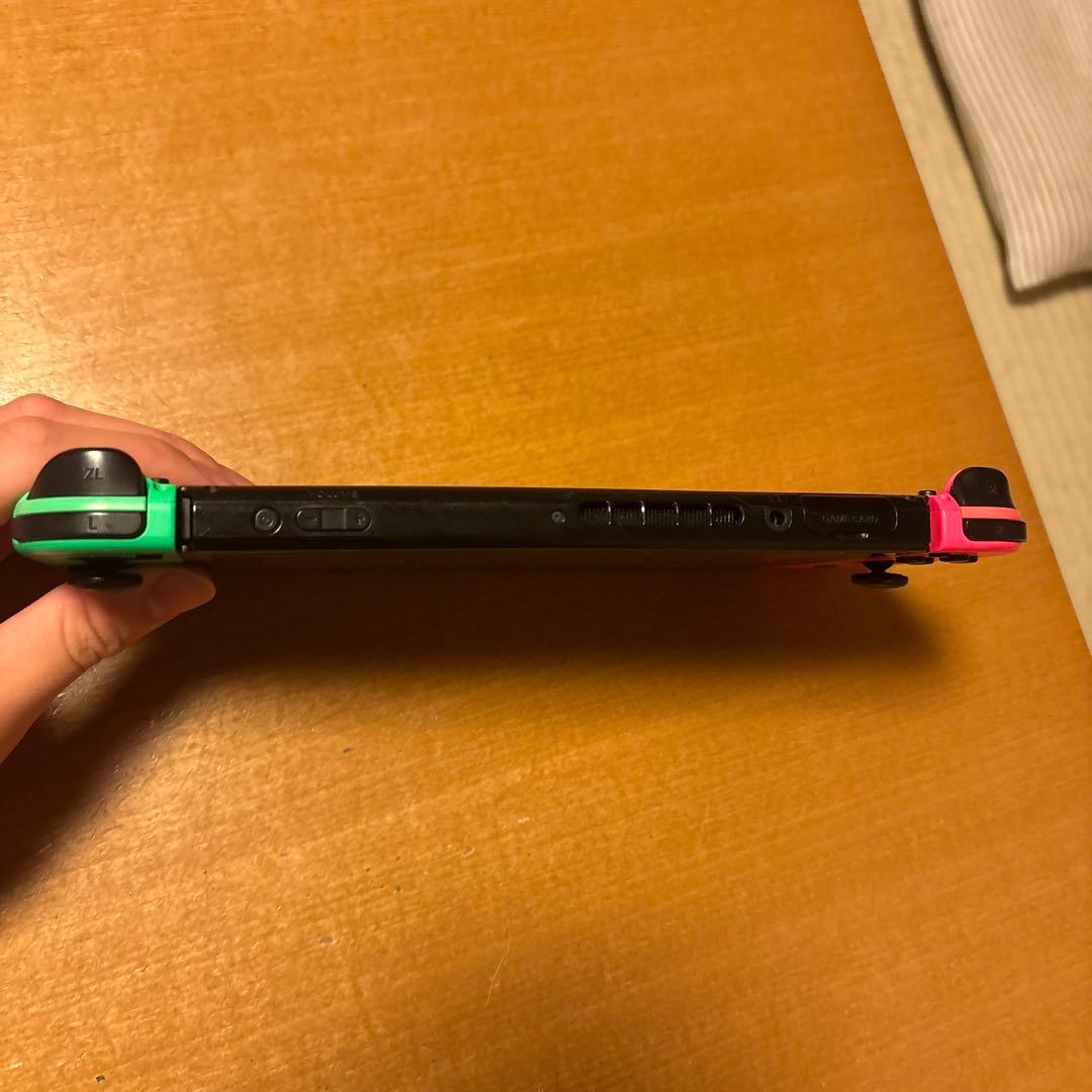 Nintendo Switch 本体 グリーンとピンク