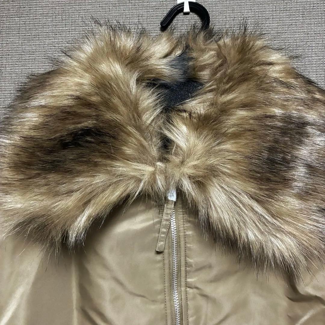 新品 ZARA フェイクファー襟 ジャケット M ブルゾンMA-1 アウター