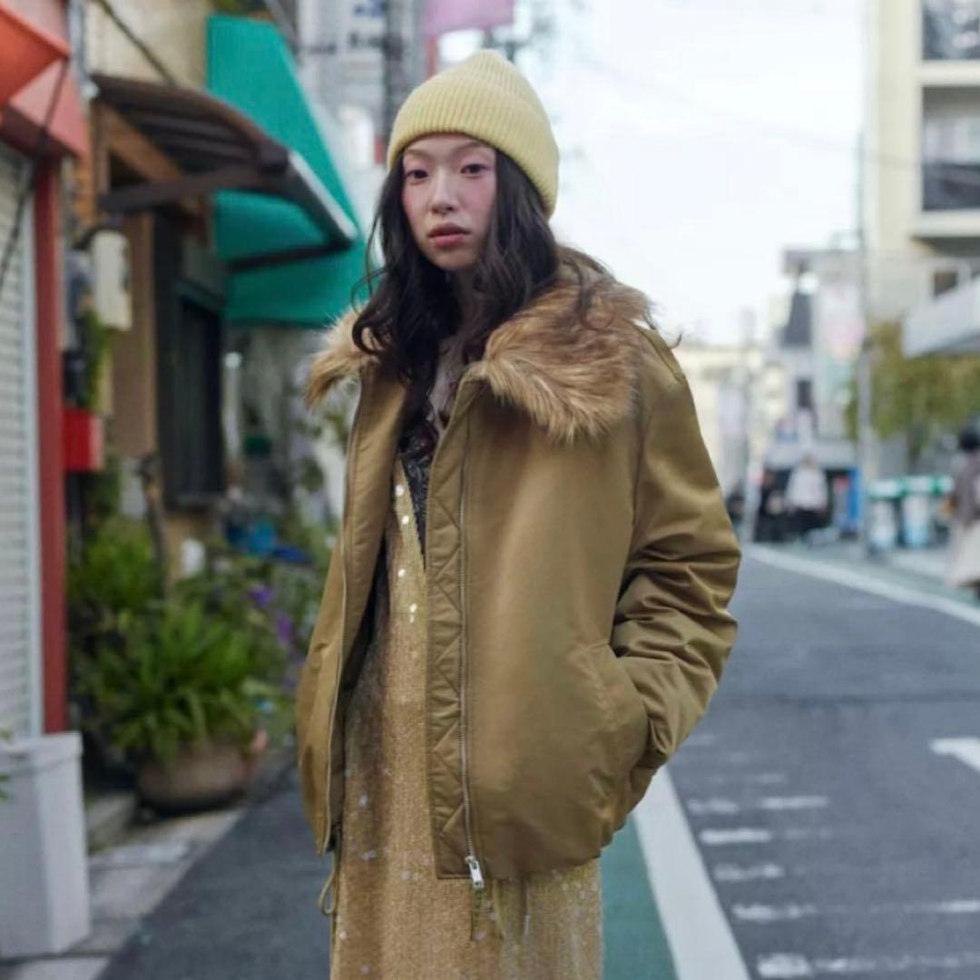 新品 ZARA フェイクファー襟 ジャケット M ブルゾンMA-1 アウター
