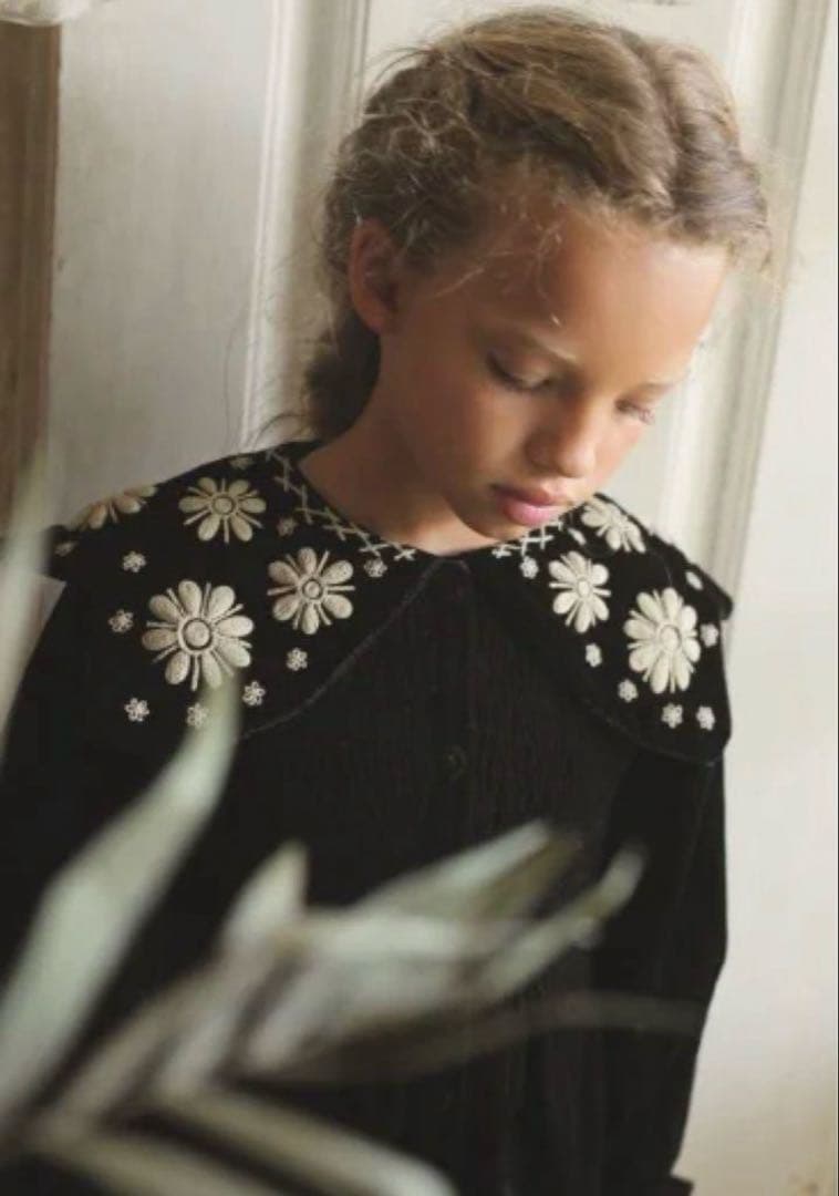 ワンピース bonjour diary Black velvet dress 4y