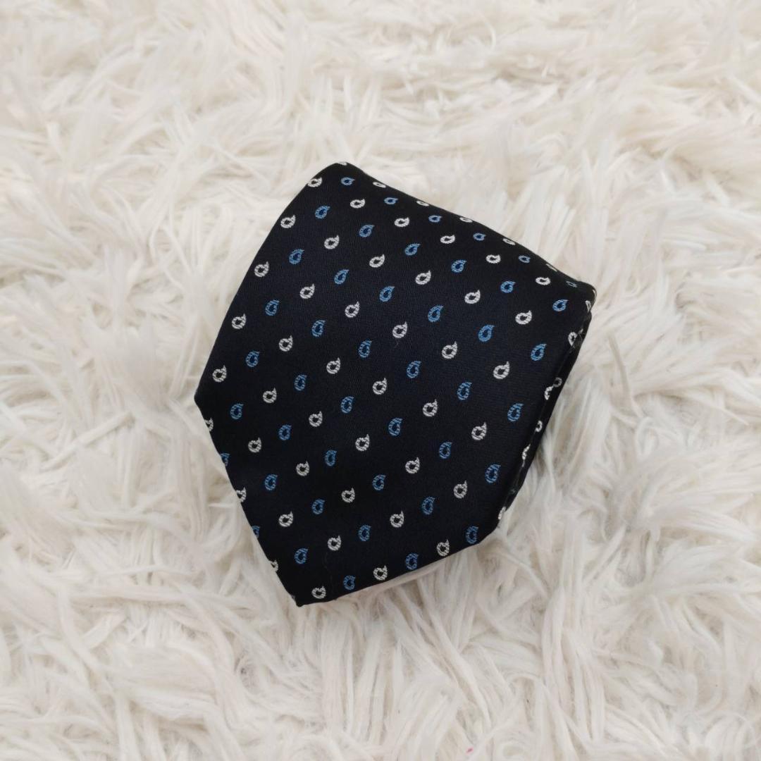 バーニーズニューヨーク 高級シルクネクタイ 総柄 ブラック