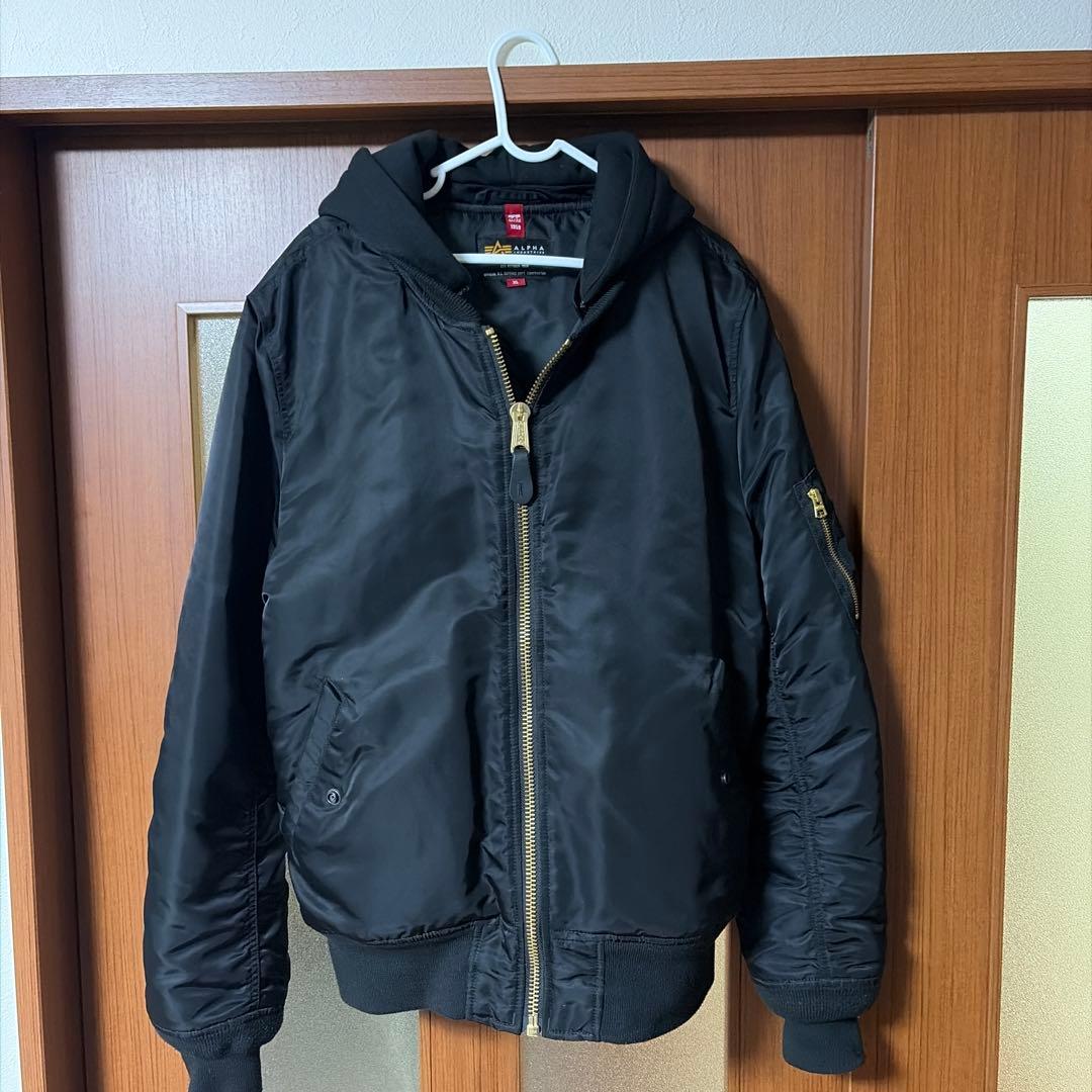 ALPHA INDUSTRIES ブラック MA-1 フライトジャケット