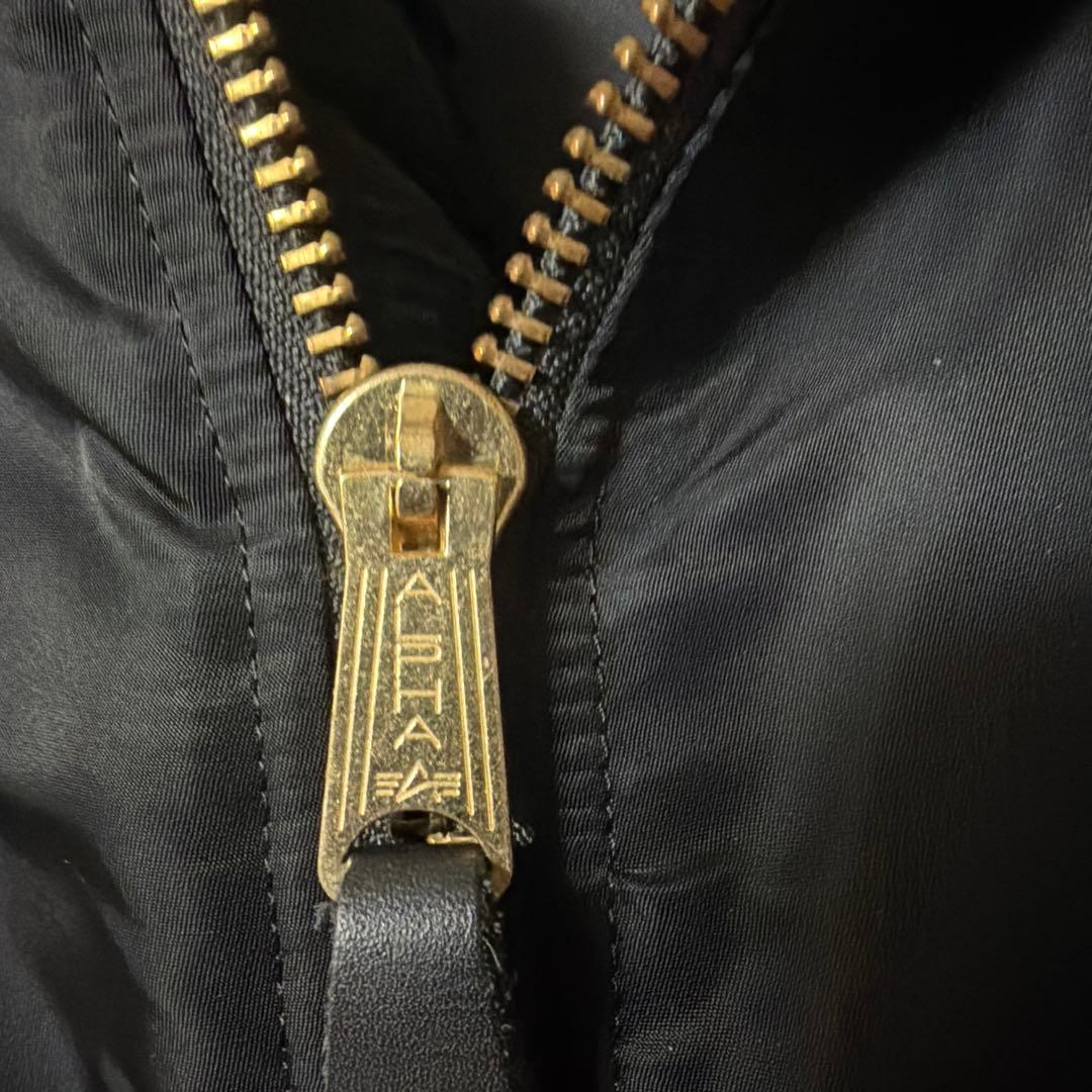 ALPHA INDUSTRIES ブラック MA-1 フライトジャケット