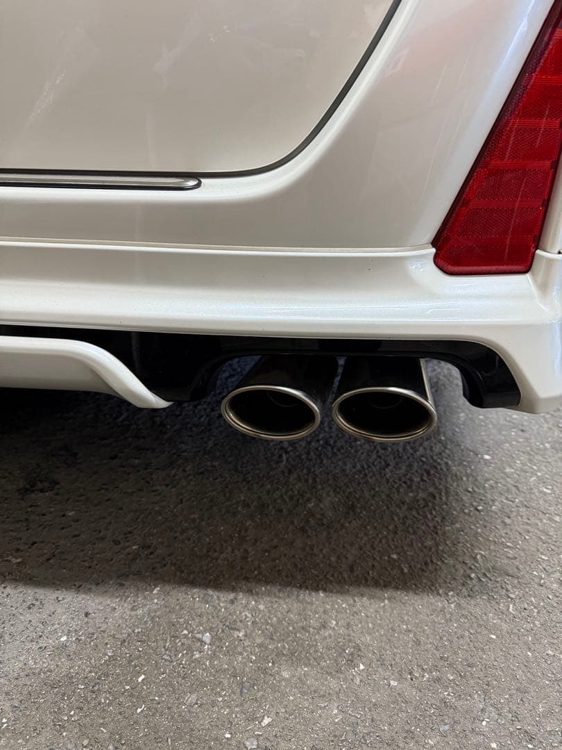 よぉですので他の方は申し訳御座いません。ヴォクシー80 ガナドール