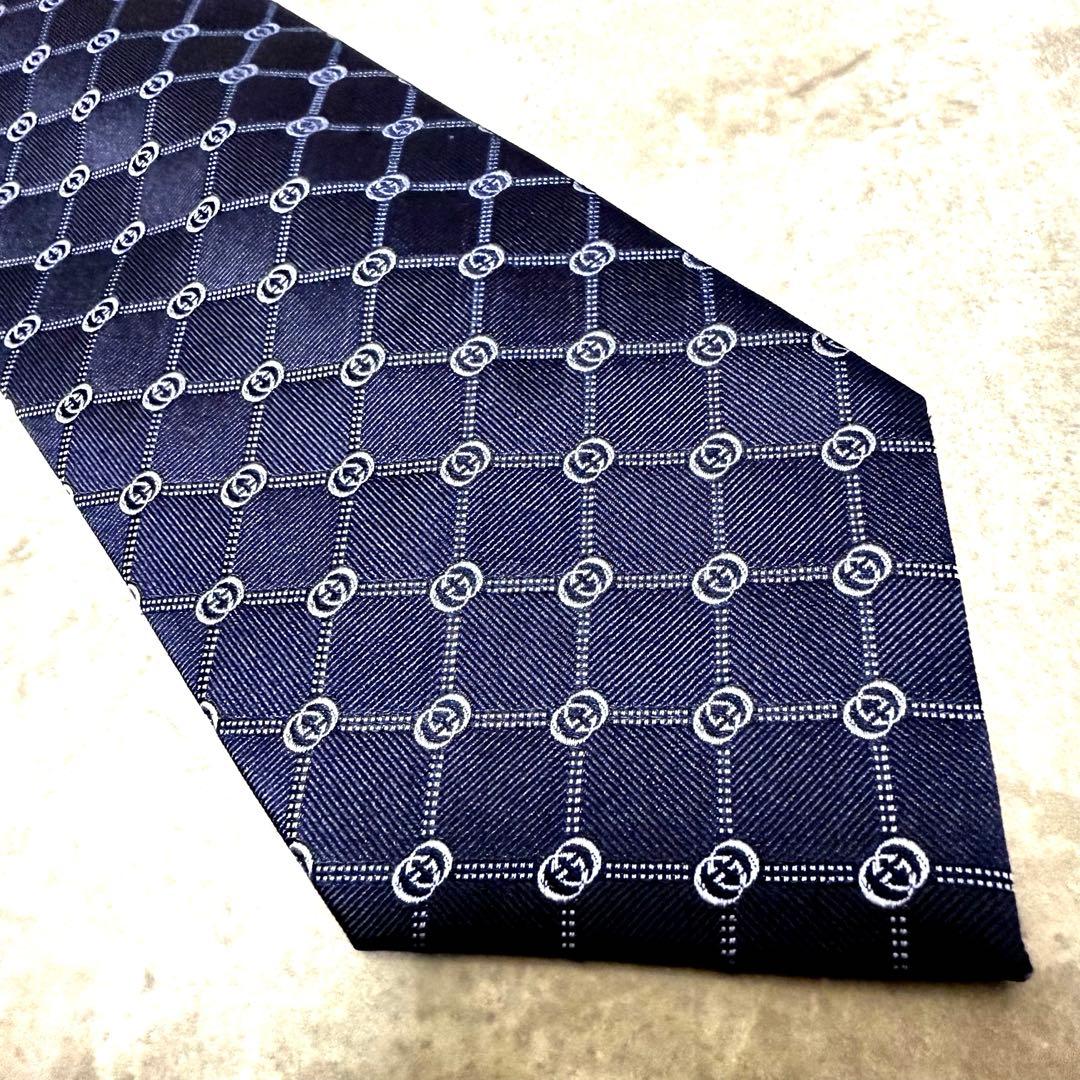 未使用級 GUCCI グッチ ネクタイ インターロッキング GG柄 ネイビー 紺