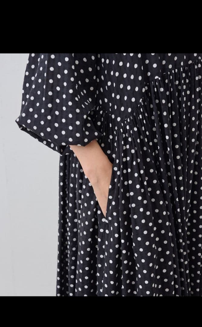 ちょこ☆BEARDSLEY ビアズリードットギャザーボリューム袖ワンピース