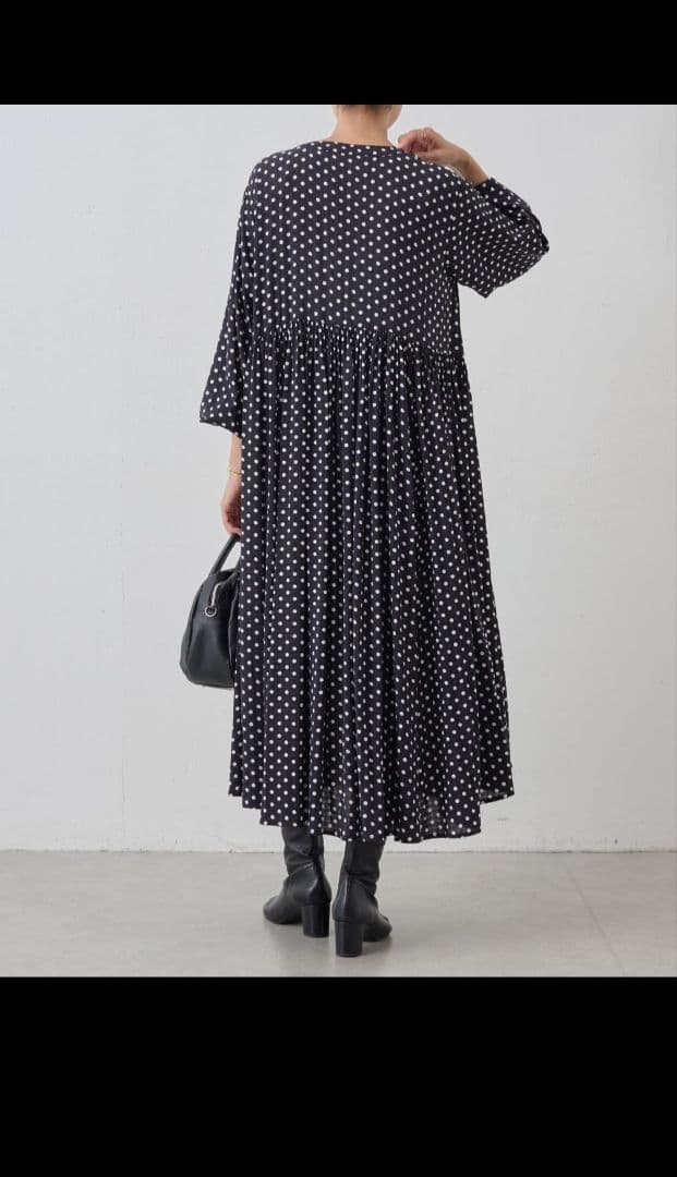 ちょこ☆BEARDSLEY ビアズリードットギャザーボリューム袖ワンピース