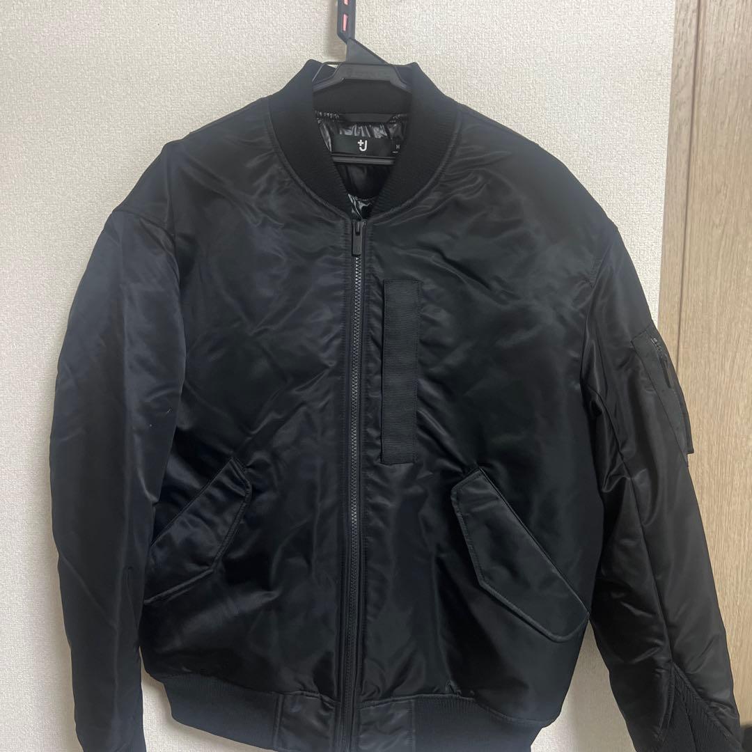 ユニクロ　➕Jコラボ復刻　 ハイブリッドダウンオーバーサイズMA－1