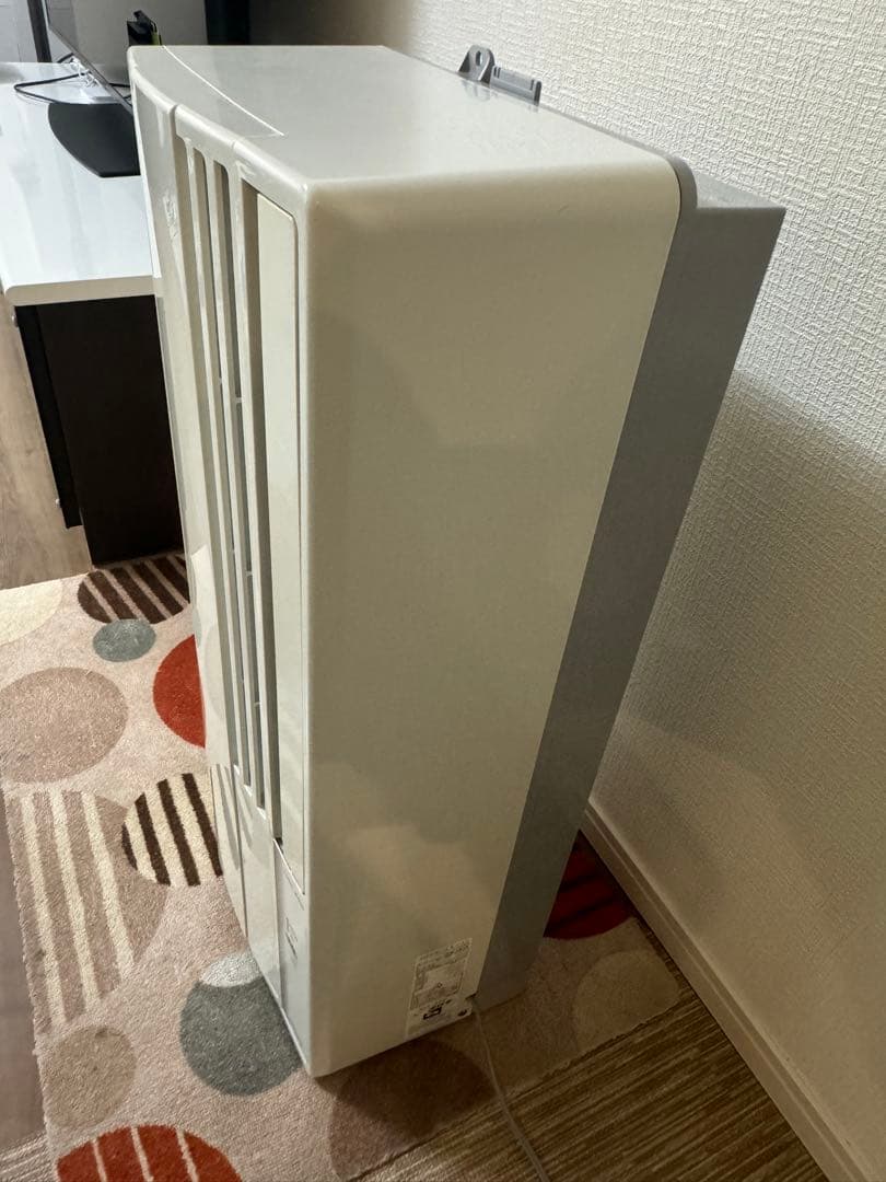 コロナルームエアコンウインド形冷房専用 形式CW-161K 2021年製