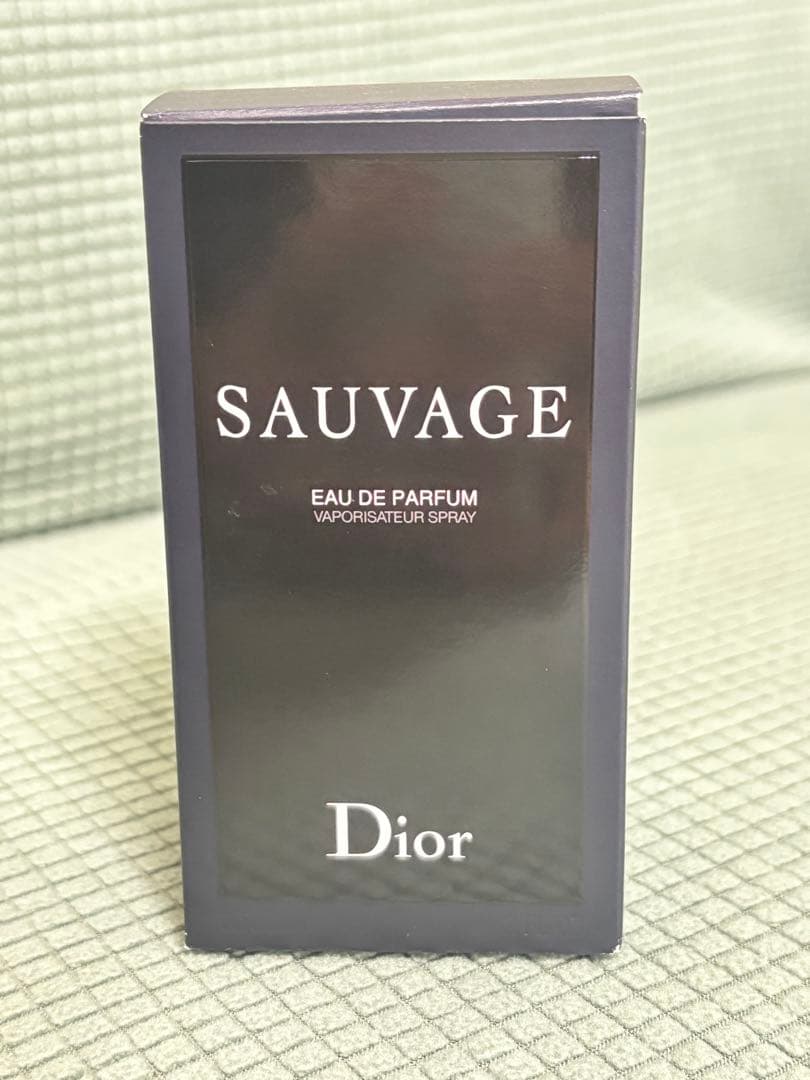 国内正規店購入品　ディオール・ソヴァージュ パルファン 香水 60ml