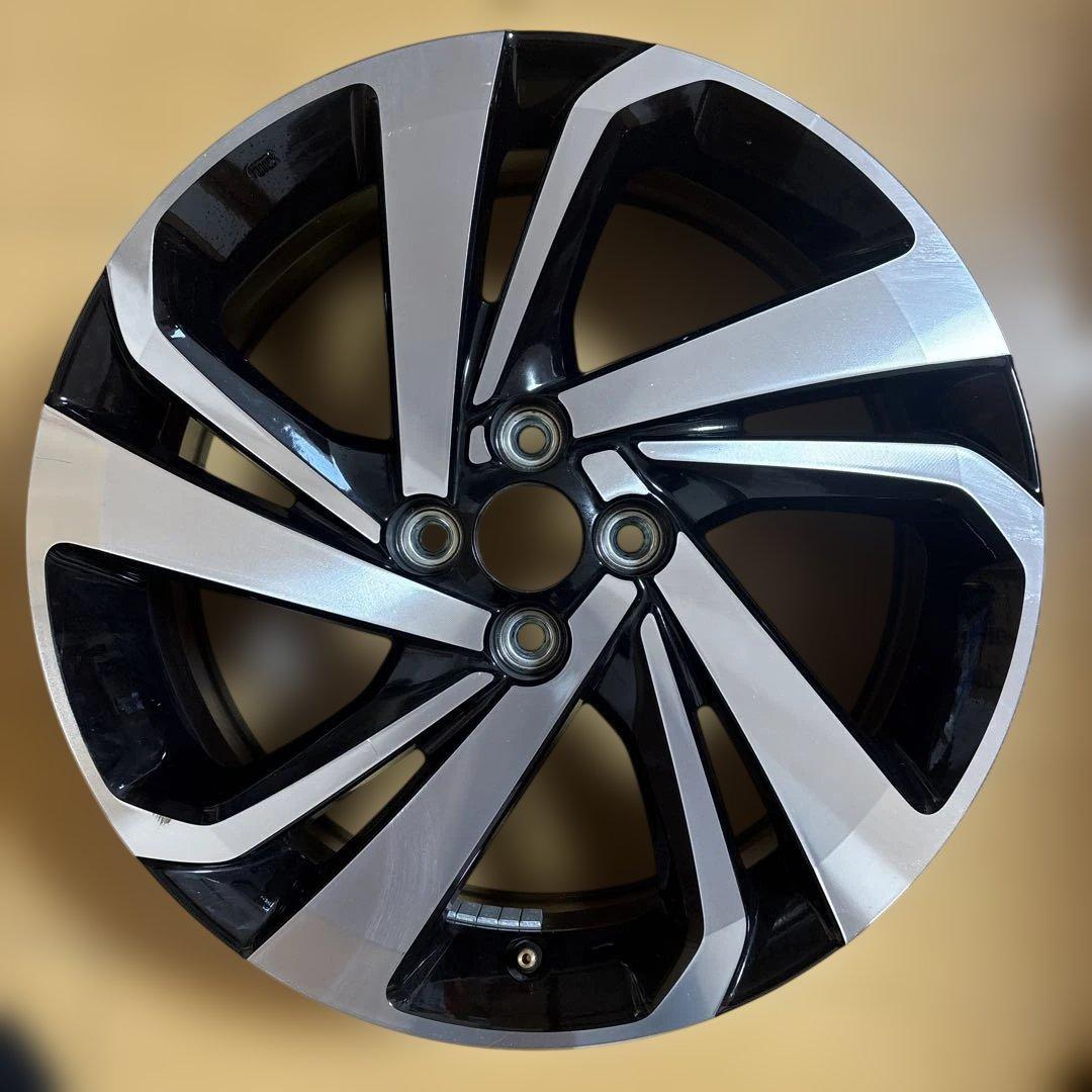 トヨタ　ライズ　RIZE ダイハツ　ロッキー　ROCKEY 純正アルミホイール