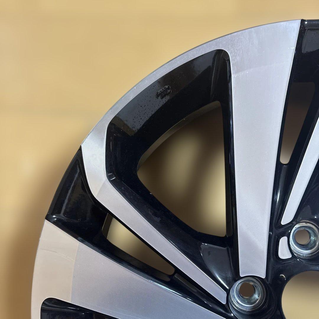 トヨタ　ライズ　RIZE ダイハツ　ロッキー　ROCKEY 純正アルミホイール