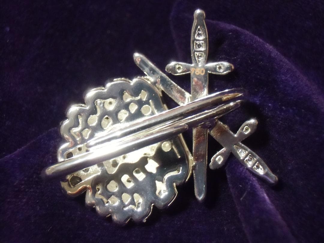 中*幸様 ⊞ドイツ軍の勲章/徽章＊騎士鉄十字勲章＊リボンループ銀色（ＣＯＰＹ/複