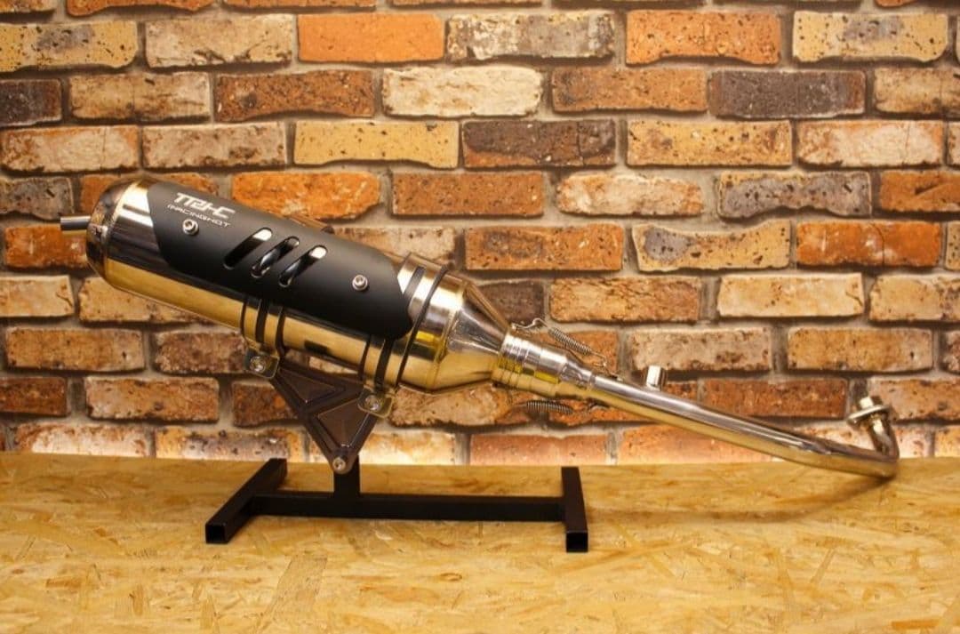 シグナスX TRHC R19 大排気量用マフラー 未使用