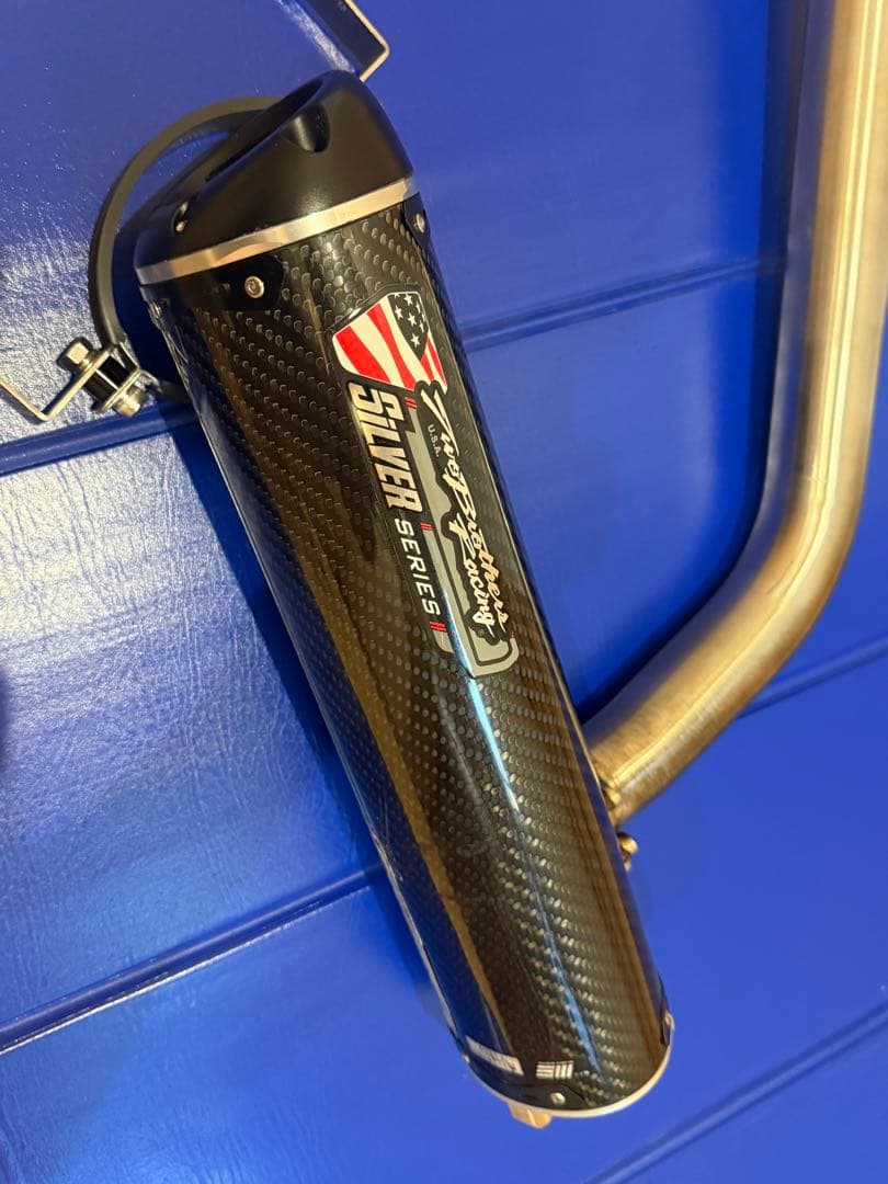 CBR600RRマフラー　Two Brothers Racing