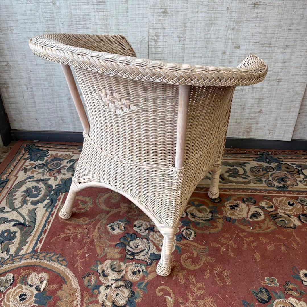 ③昭和レトロ ヴィンテージ ラタンダイニングチェア 花柄クッション アームチェア