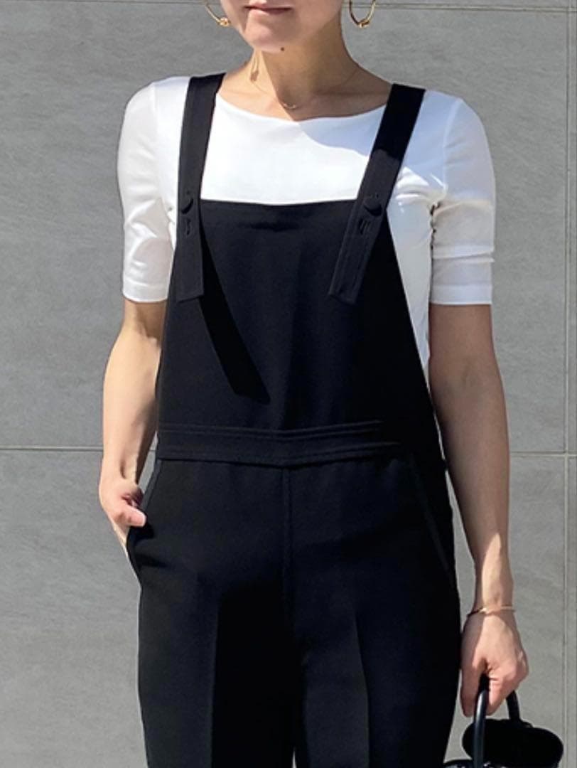 《新品》JENNE 美シルエットサロペット オーバーオール くるみボタン 黒 S