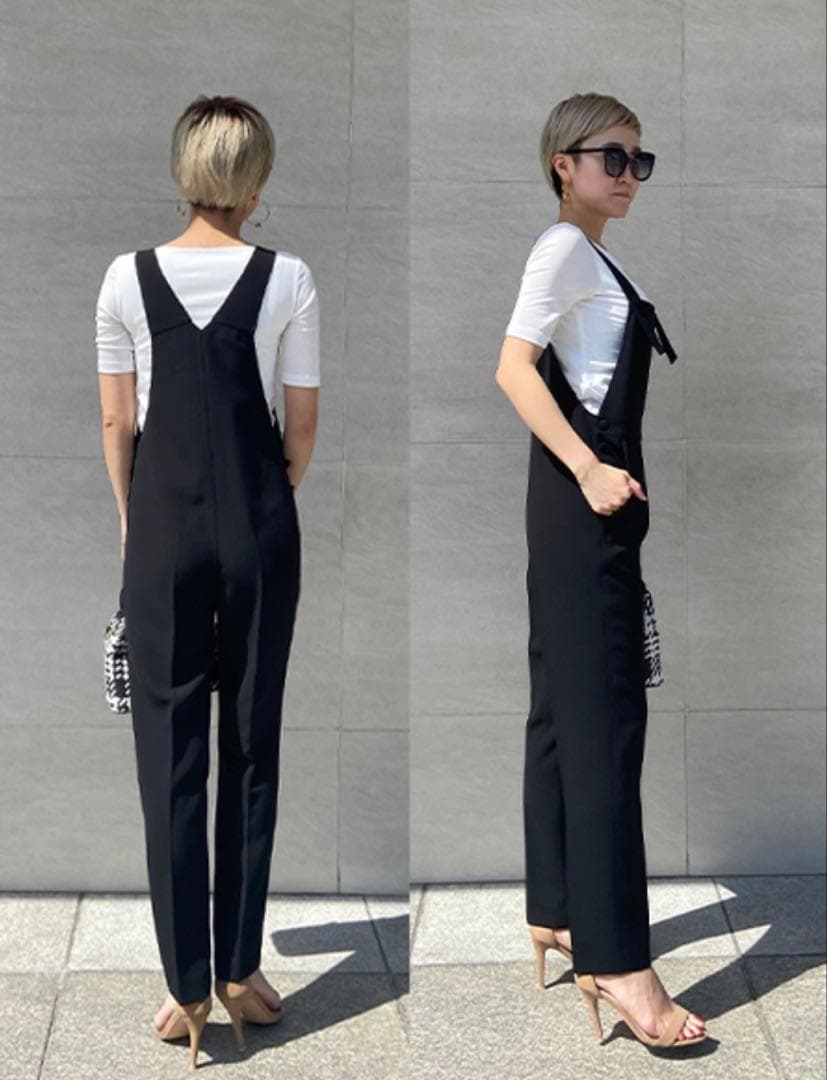 《新品》JENNE 美シルエットサロペット オーバーオール くるみボタン 黒 S