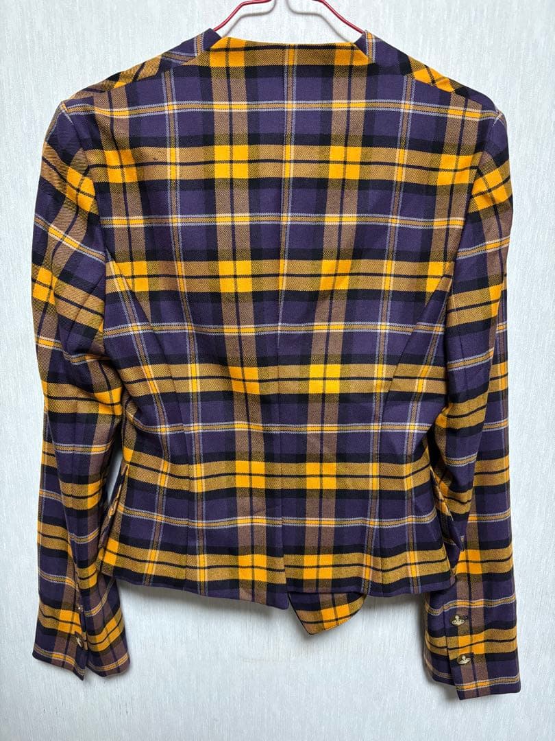 ヴィヴィアン イタリア製　ジャケット