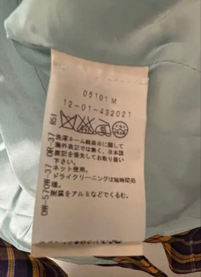 ヴィヴィアン イタリア製　ジャケット