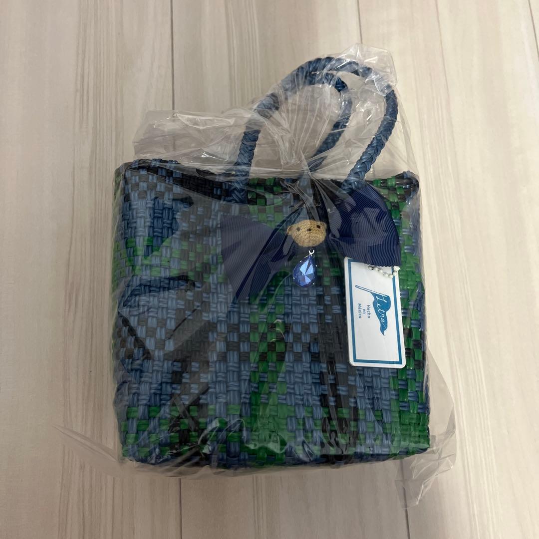 新品ファミリア　メルカドバッグ　かごバッグ