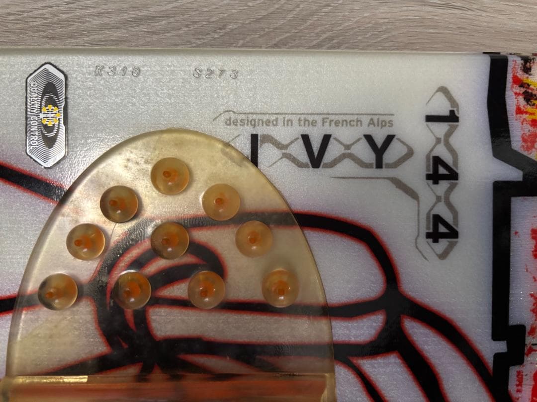 SALOMON スノーボードIVY 144 & ビンディングANTIDOTE